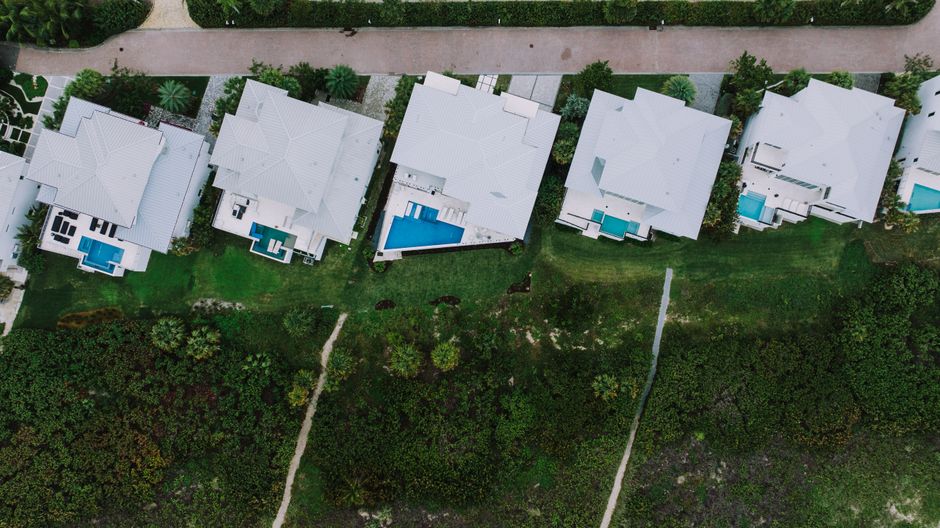 Community pool